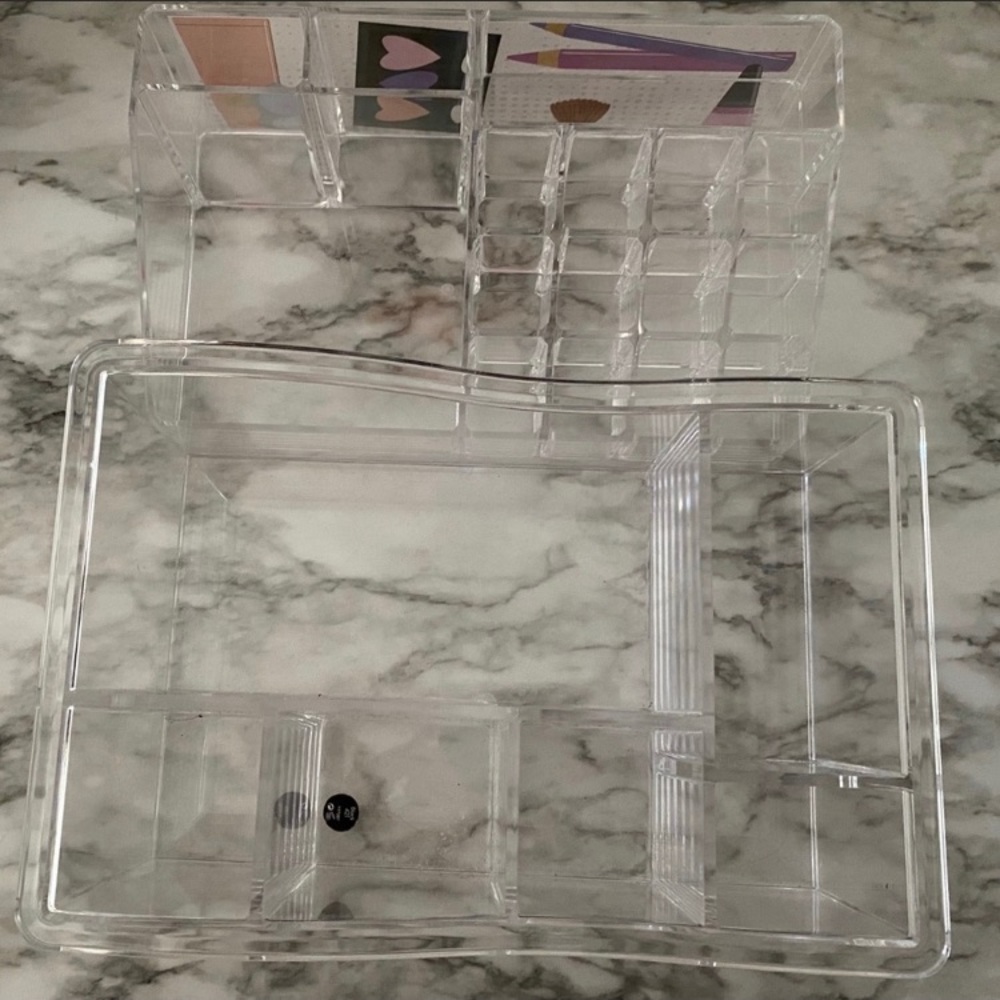 ❌Makeup Organizers